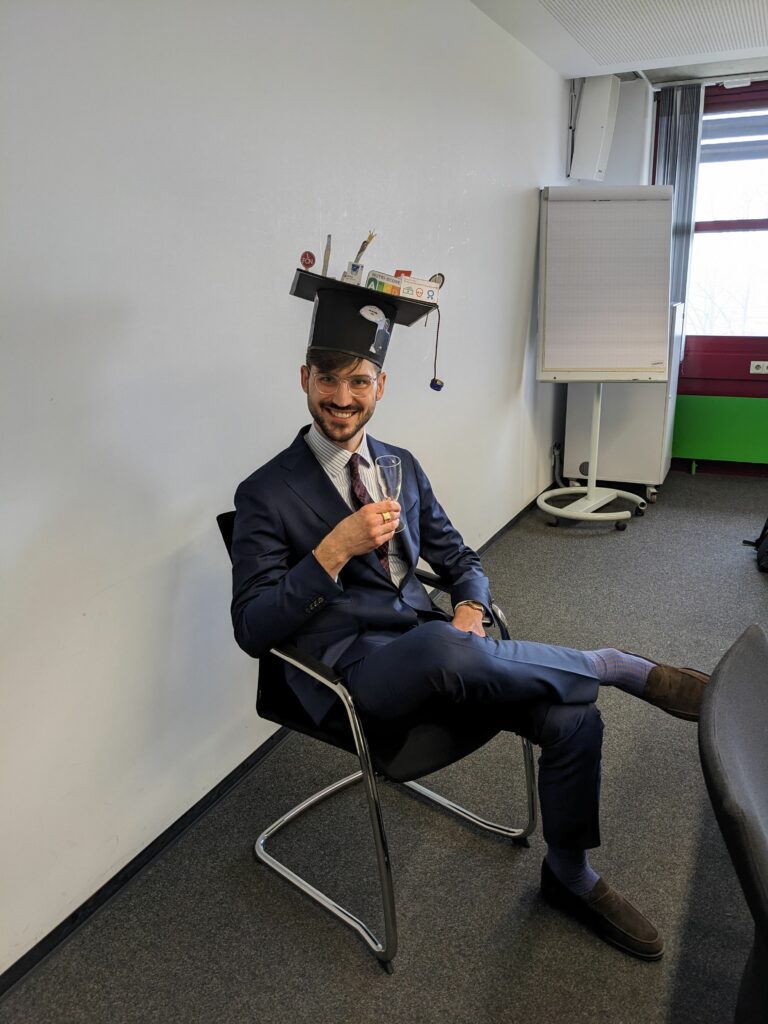 Celebrating the successful defense of Leo’s PhD dissertation and extending our best wishes!