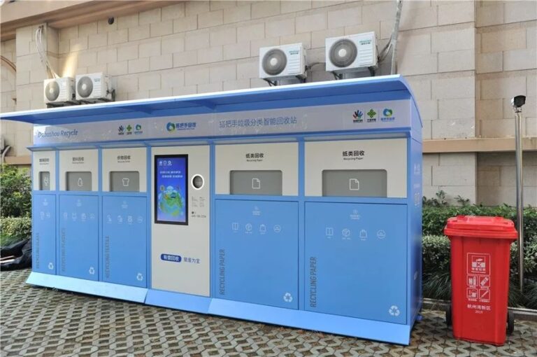 Visiting researcher Ziqian Xia brings exciting insights about behavioral insights in recycling